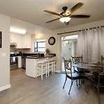 Townhouse Suite By Fsu Savemartcenter