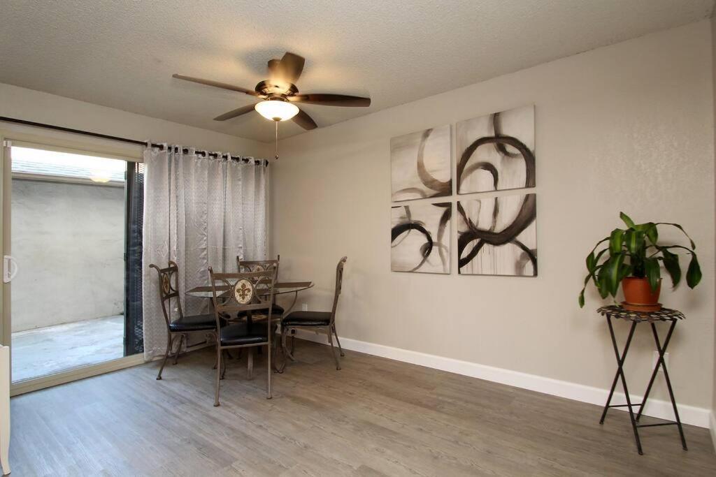 Apartamento Townhouse By Fsu Savemartcenter Fresno