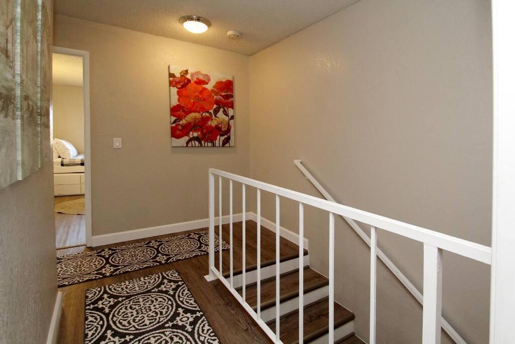 Townhouse By Fsu Savemartcenter *
