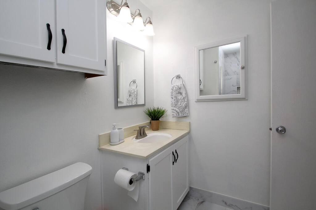 Townhouse By Fsu Savemartcenter Apartamento *